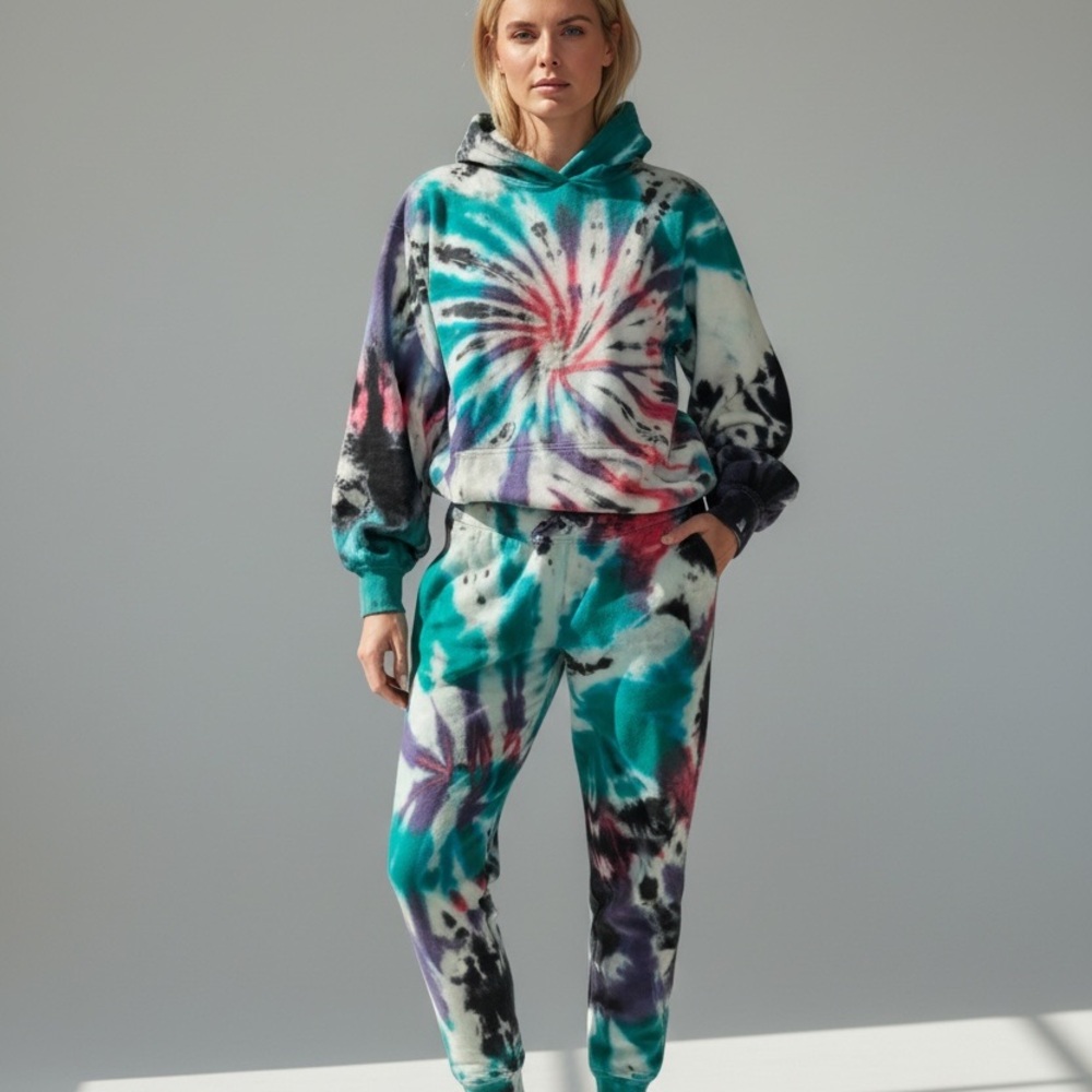 Worthy Threads Tie-Dye Set / Sz M
